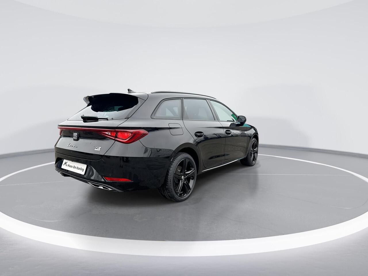 Seat LEON Sportstourer 1.5 TSI e-Hybrid FR Business 204 PK l Black Pack l Technology Pack | 3000,- Herwaardering!