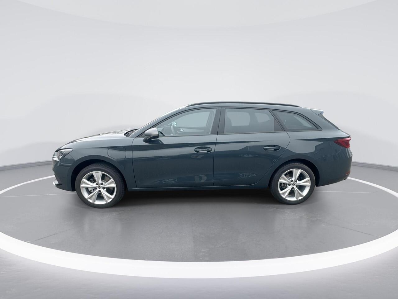 Seat LEON Sportstourer FR Business 1.5 TSI eHybrid 150 kW / 204 PK Statio | Technology Pack | Trekhaak Wegklapbaar | 3000,- Herwaardering!!