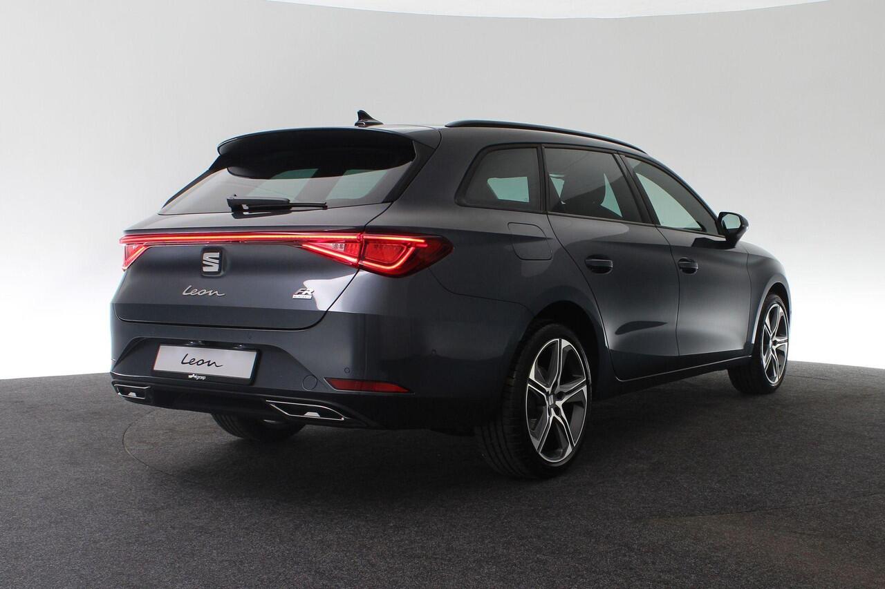 Seat LEON Sportstourer FR Business 1.5 TSI eHybrid 150 kW / 204 pk |