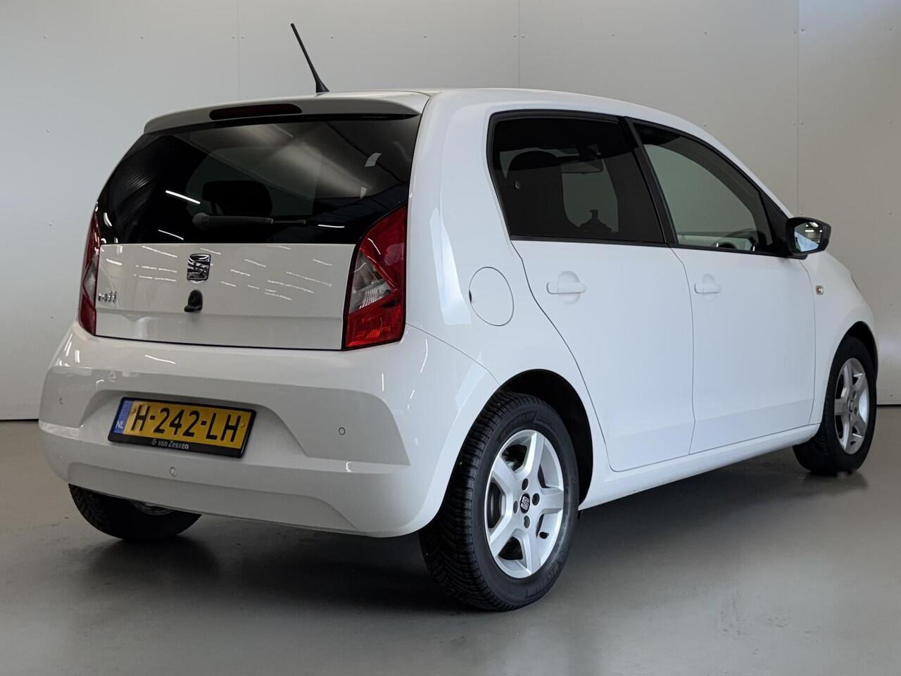 Seat MII 1.0 Style Intense | Smartphone integratie via app | Cruise | Lichtmetalen velgen | Rijklaarprijs