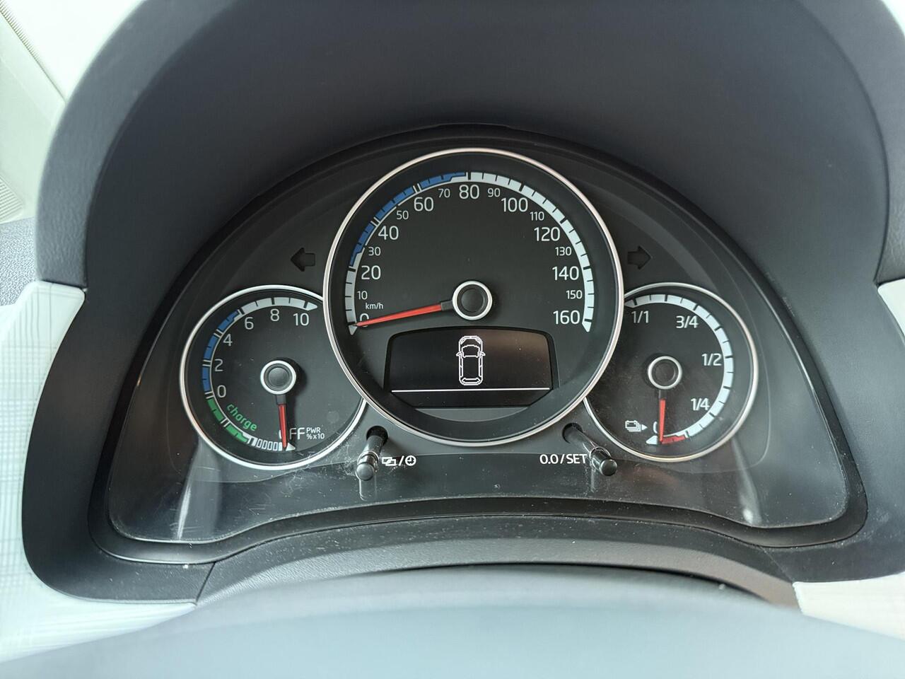 Seat MII Electric electric | 83 pk | Climate control | DAB+ radio | Bluetooth telefoonvoorbereiding |