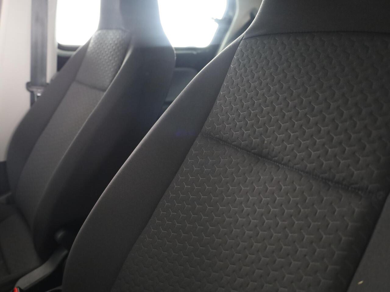 Seat MII Electric electric 83pk | Climatronic | Bluetooth | DAB Radio