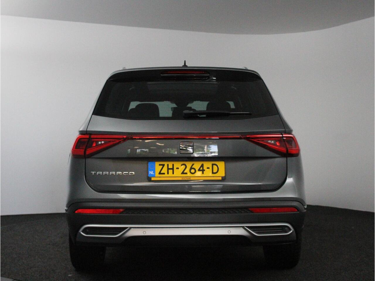 Seat Tarraco 1.5 TSI Xcellence | Panoramadak | 20" LM velgen | Lederen bekleding | Navigatie | 360 Camera |