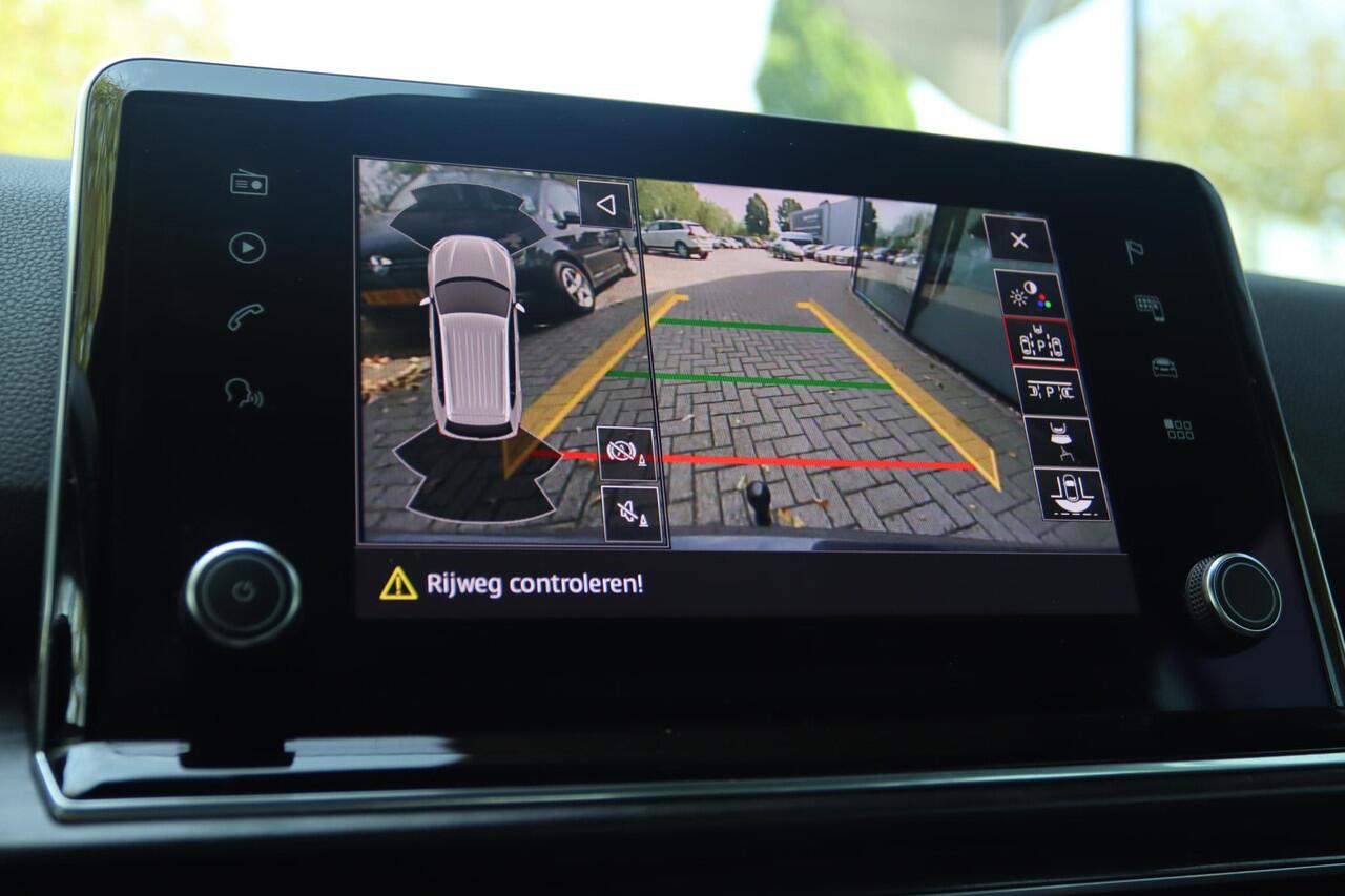 Seat Tarraco 1.5 TSI XCELLENCE 7-PERS | VIRT. COCKPIT | CARPLAY | TREKHAAK | KEY-LESS | ADAP. CRUISE | NAVI | FULL LED