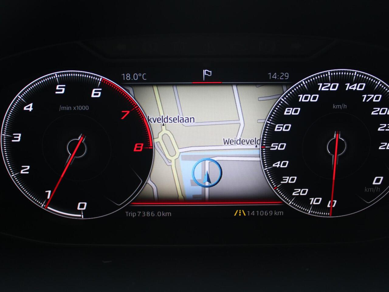 Seat Tarraco 1.5 TSI Style 7p. | TREKHAAK | NAVIGATIE | ACHTERUITRIJCAMERA |