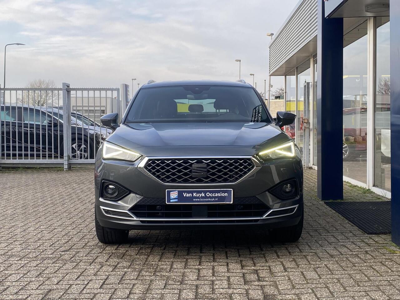 Seat Tarraco 1.5 TSI Xcellence / NL-Auto / Elektr.-Stoelen met Geheugen / Stoelverwarming V+A / Apple-Carplay & Android-Auto / Adaptieve Cruise-Control / Climate-Control / Elektr.-Trekhaak / Elektr.-Achterklep / Keyless / Draadloze-Telefoonlader / DAB Radio-Bluetooth 