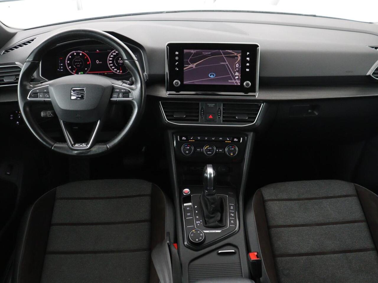 Seat Tarraco 2.0 TSI 4Drive Xcellence 7 Persoons | Trekhaak | Panoramadak | Carplay | Alcantara | Adaptive cruise | BLIS | Stoelverwarming | Camera | Beats Pack
