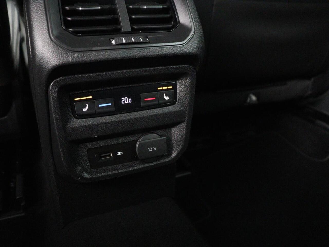 Seat Tarraco 2.0 TSI 4Drive Xcellence 7 Persoons | Trekhaak | Panoramadak | Carplay | Alcantara | Adaptive cruise | BLIS | Stoelverwarming | Camera | Beats Pack