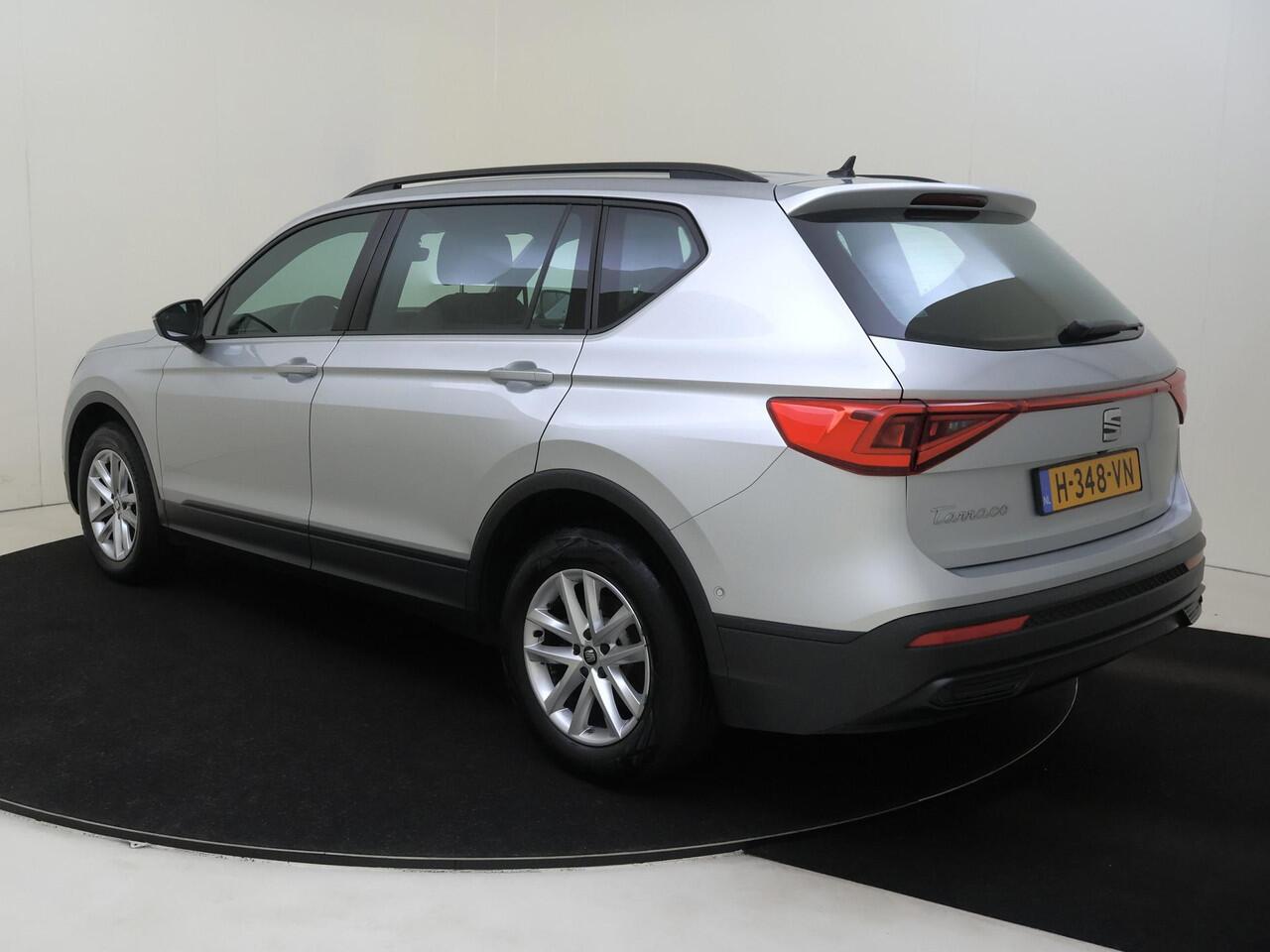 Seat Tarraco 1.5 TSI Style | Parkeerasisstent | Achteruitrijcamera | 3-zone airco | Dodehoek detectie | Navigatie | Digital cockpit | Elektrisch inklapbare buitenspiegels |