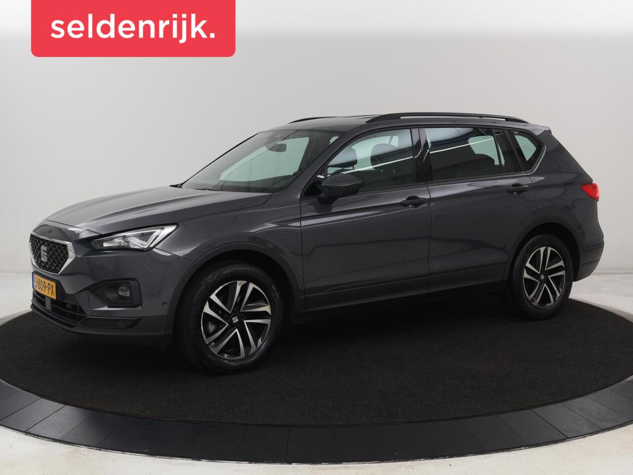 Seat Tarraco 1.5 TSI Style 7-Persoons | Trekhaak | Park Assist | Camera | Carplay | 18'' | Climate control | Cruise control | Full LED