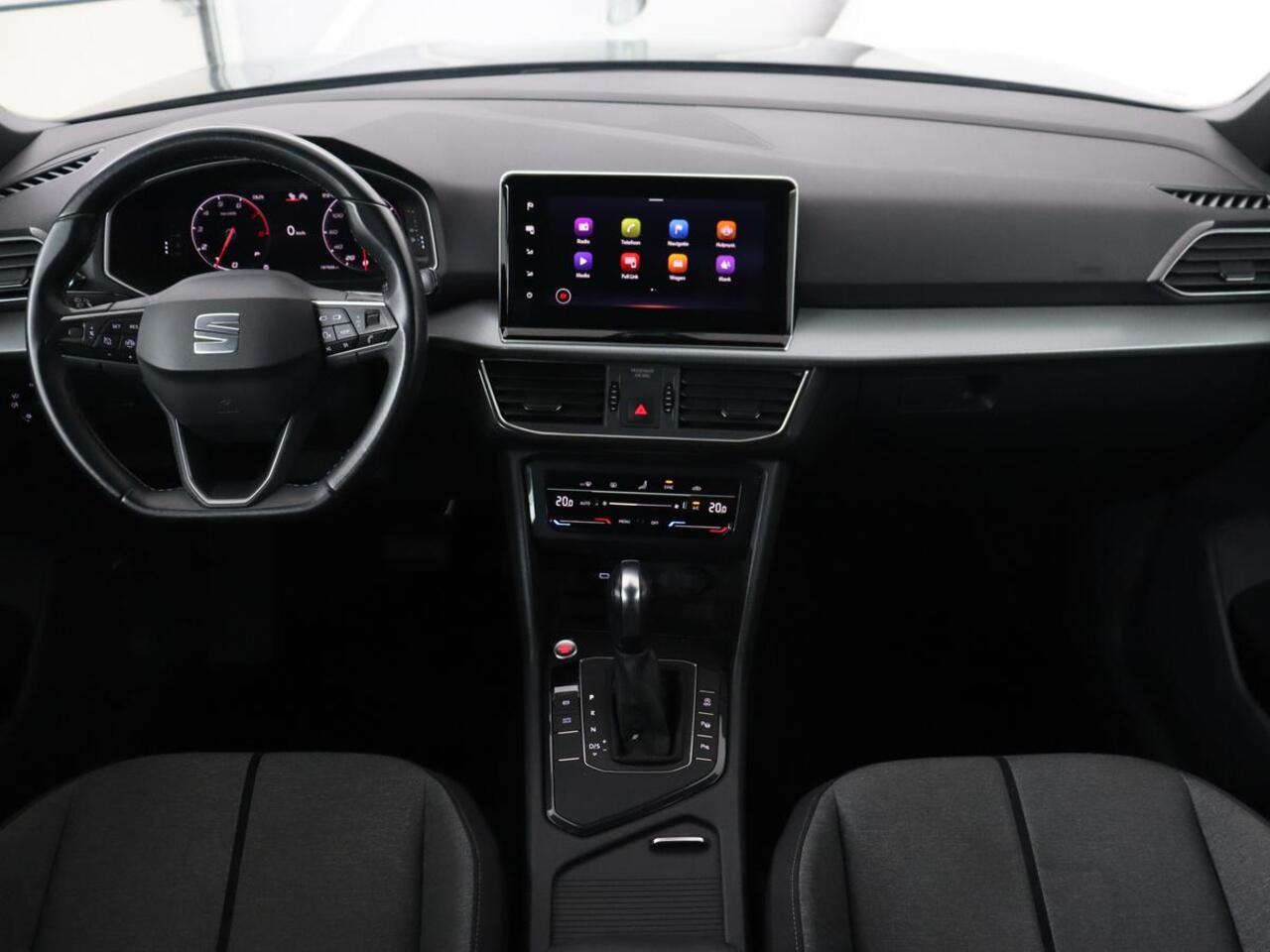 Seat Tarraco 1.5 TSI Style 7-Persoons | Trekhaak | Park Assist | Camera | Carplay | 18'' | Climate control | Cruise control | Full LED