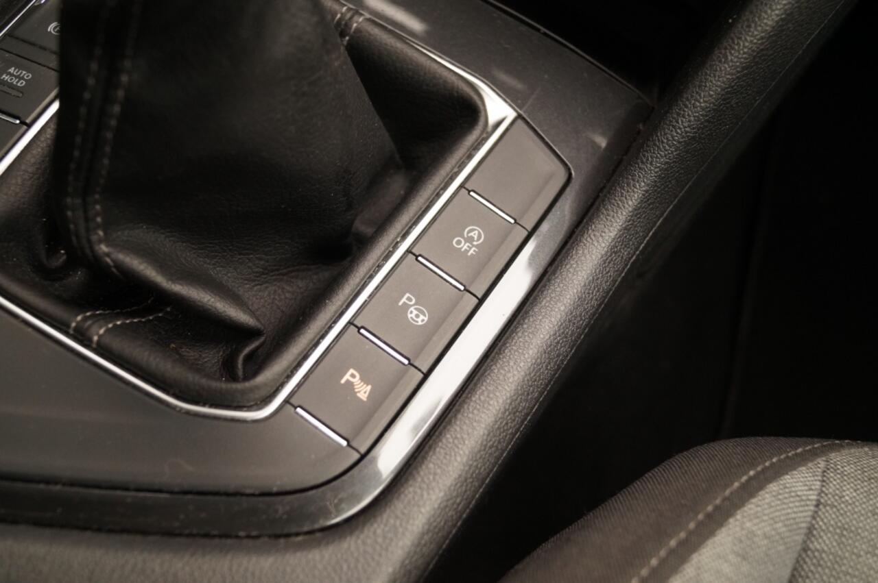 Seat Tarraco 1.5 TSI 150pk Style 7-persoons -LED-NAVI-ECC-PDC-