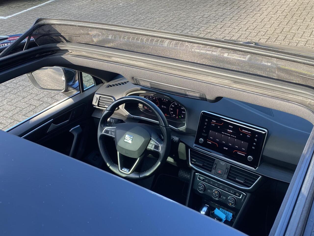 Seat Tarraco 1.5 TSI Xcellence / Automaat / NL-Auto / Vol-Leder / Open-Panodak / Stoelverwarming V+A / Apple-Carplay & Android-Auto / Adaptieve Cruise-Control / Climate-Control / Elektr.-Trekhaak / Elektr.-Achterklep / Keyless / Draadloze-Telefoonlader / DAB Radio-Blu
