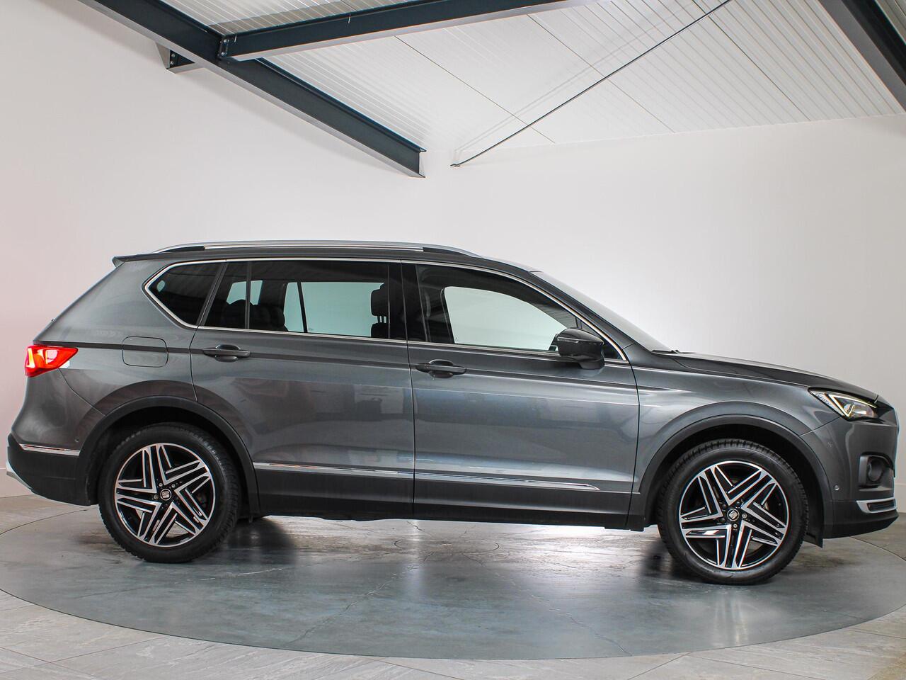 Seat Tarraco 1.5 TSI Xcellence 7-Persoons, Trekhaak, Leder, Keyless, Standkachel, 360Camera, Blind spot,