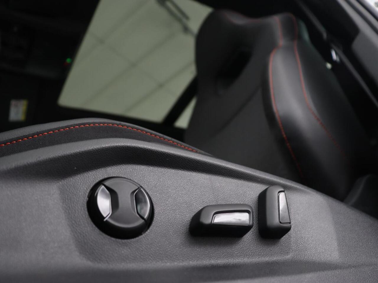 Seat Tarraco 1.4 TSI eHybrid PHEV FR | Panoramadak | Trekhaak | Adaptive cruise | Alcantara | Carplay | Navigatie | Camera | Full LED | 19'' lichtmetalen velgen | Plug In