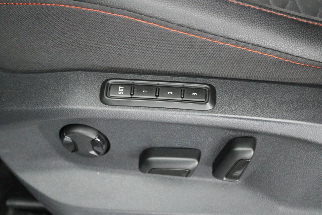 Seat Tarraco 1.5 TSI 150pk DSG FR Trekhaak Beats DCC 360-Camera Keyless Navigatie Virtual Cockpit