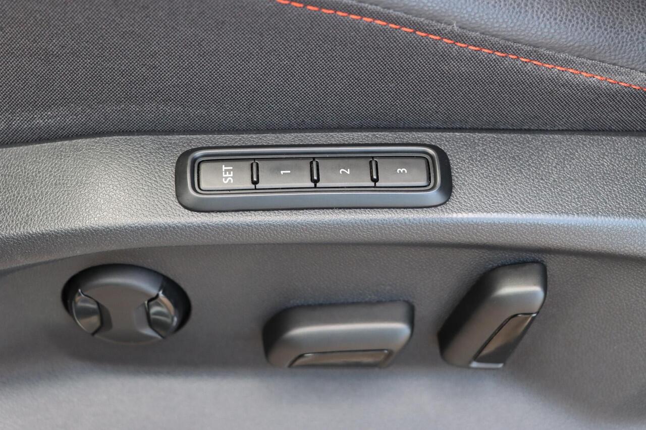 Seat Tarraco 1.4 TSI e-Hybrid PHEV FR Business Intense 245pk | Memory | Stuurverwarming | Stoel voor + Achterverwarming | Carplay | Travelassist | Parkassist