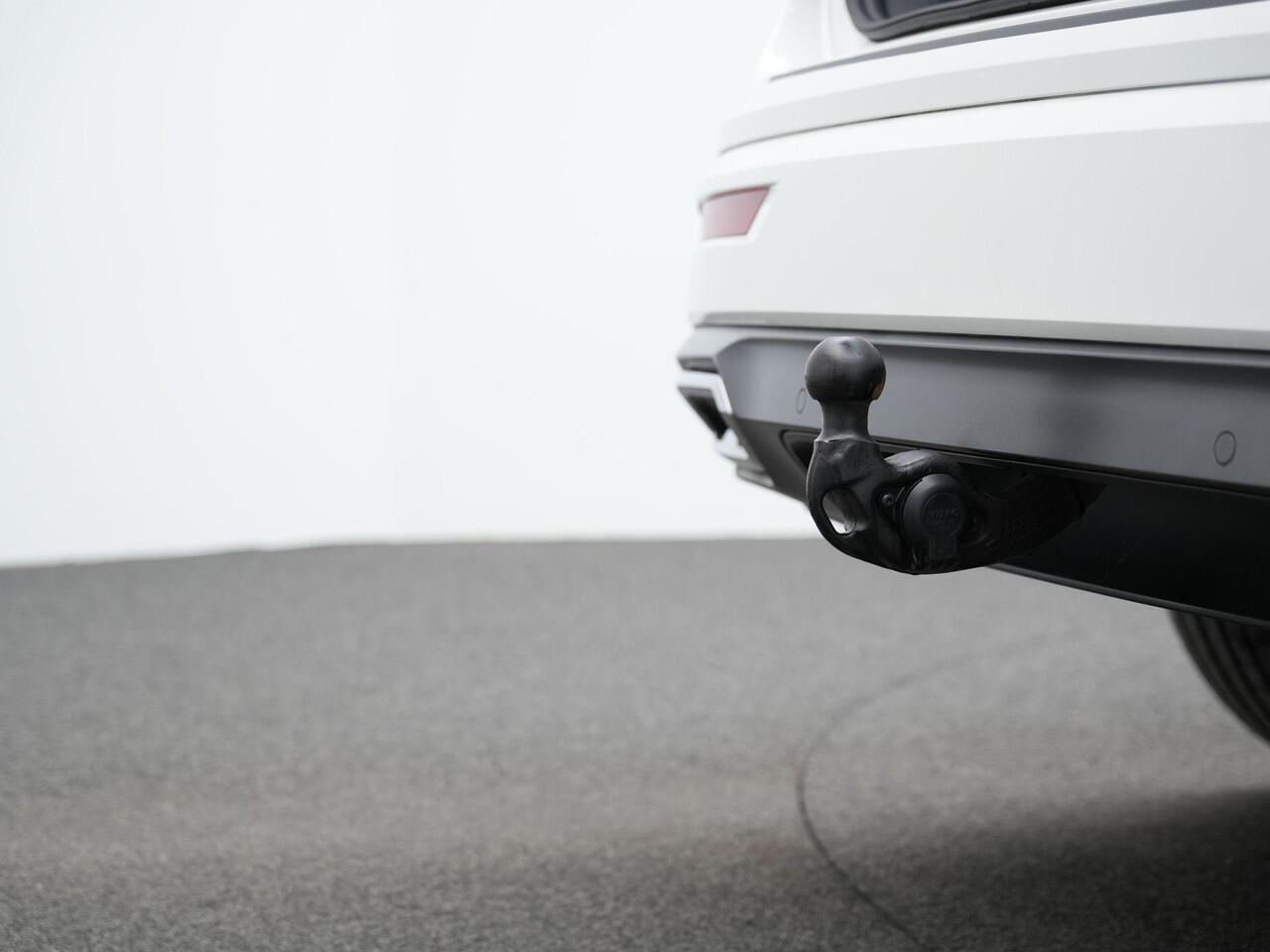 Seat Tarraco 1.4 TSI e-Hybrid 245 pk PHEV FR | Trekhaak | 360 camera | Geheugenstoel | Adaptief onderstel