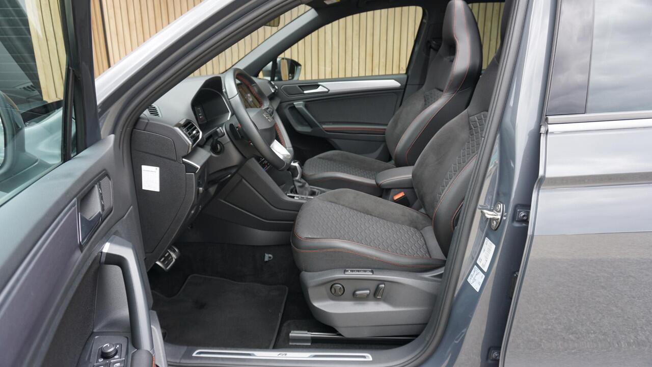 Seat Tarraco 1.5 TSI 150PK DSG FR Business Intense 5-Zits Pano.Dak 360-View Keyless LED Virtual Cockpit *NL auto* 54215km!