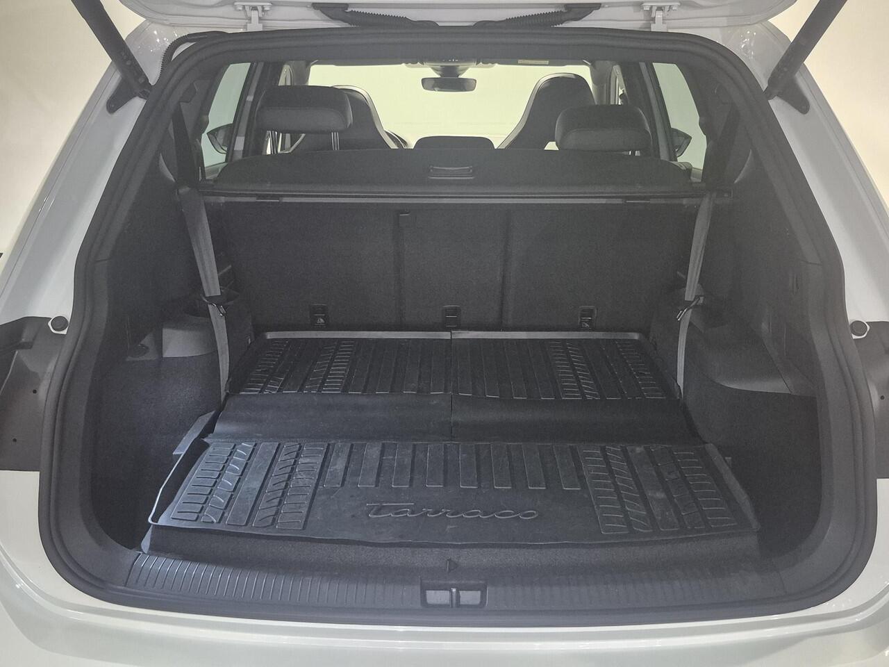 Seat Tarraco 1.5 TSI Automaat FR Business Intense 7 persoons | Panoramadak | Trekhaak