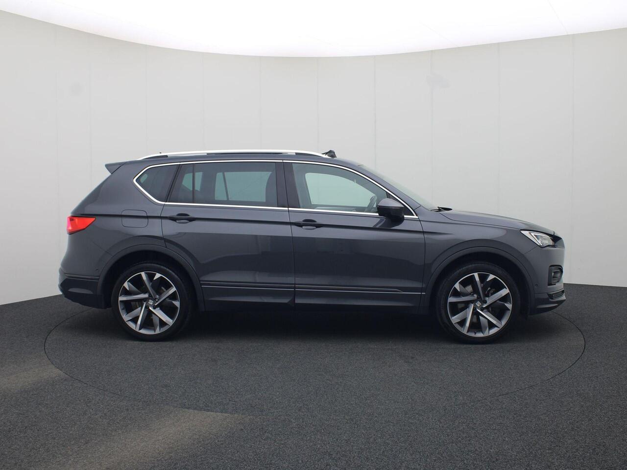Seat Tarraco 1.4TSIe-Hybrid 180kW/245PK PHEV FR DSG · Panoramadak · Trekhaak · Camera · Apple/Android Car Play ·
