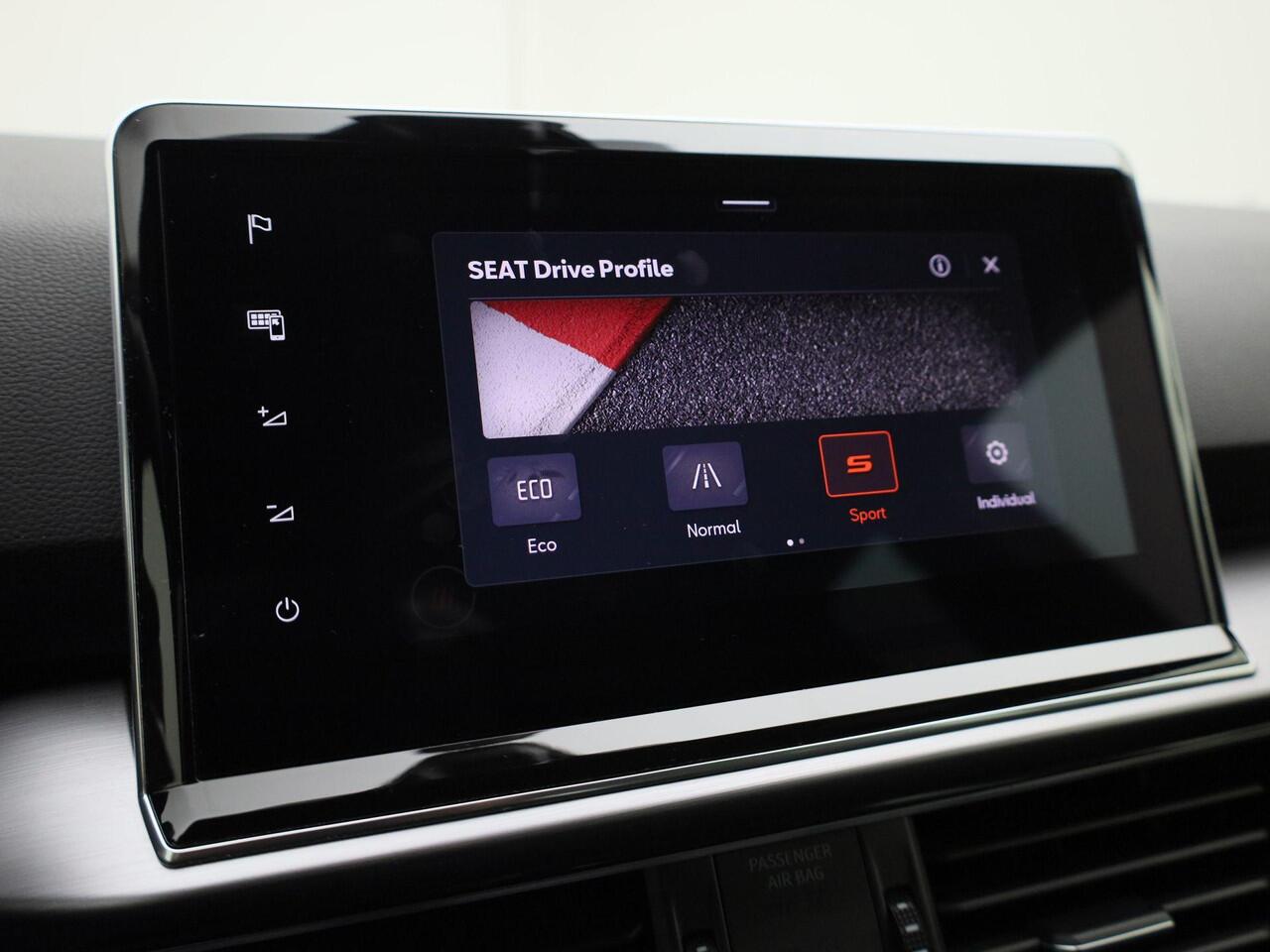 Seat Tarraco 1.4TSIe-Hybrid 180kW/245PK PHEV FR DSG · Panoramadak · Trekhaak · Camera + Parkeersensoren