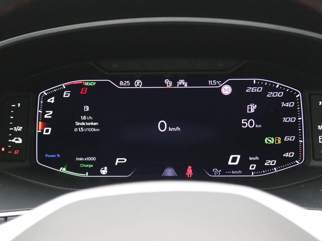 Seat Tarraco 1.4 TSI e-Hybrid PHEV FR Business int. 245PK DSG Pano-Schuifdak, Trekhaak, 19" LM Velgen, Keyless, Voorstoelen en achterbank verwarmd, Side Assist, Elektr. Achterklep