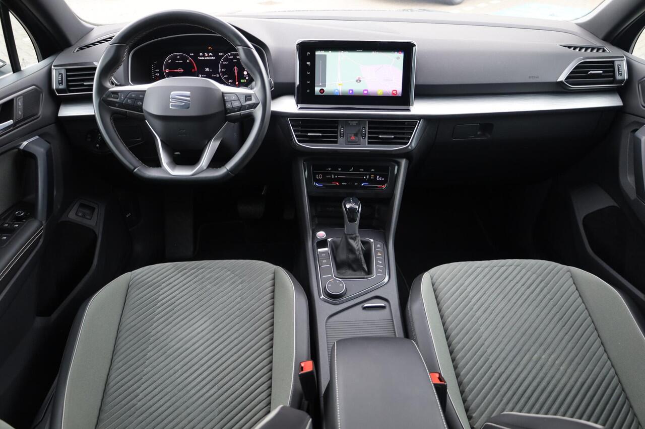 Seat Tarraco 1.4 TSI e-Hybrid PHEV Xperience Business Intense achteruitrijcamera elektrische achterklep zwarte dakhemel leder / alcantara digital cockpit navigatie privacy glas draadloos carplay ACC dealer onderhouden