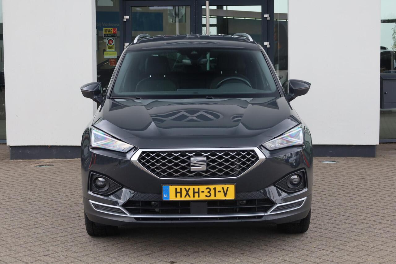 Seat Tarraco 1.4 TSI e-Hybrid PHEV Xperience Business Intense achteruitrijcamera elektrische achterklep zwarte dakhemel leder / alcantara digital cockpit navigatie privacy glas draadloos carplay ACC dealer onderhouden