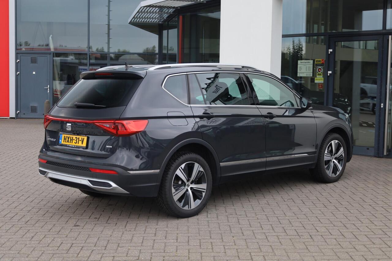 Seat Tarraco 1.4 TSI e-Hybrid PHEV Xperience Business Intense achteruitrijcamera elektrische achterklep zwarte dakhemel leder / alcantara digital cockpit navigatie privacy glas draadloos carplay ACC dealer onderhouden