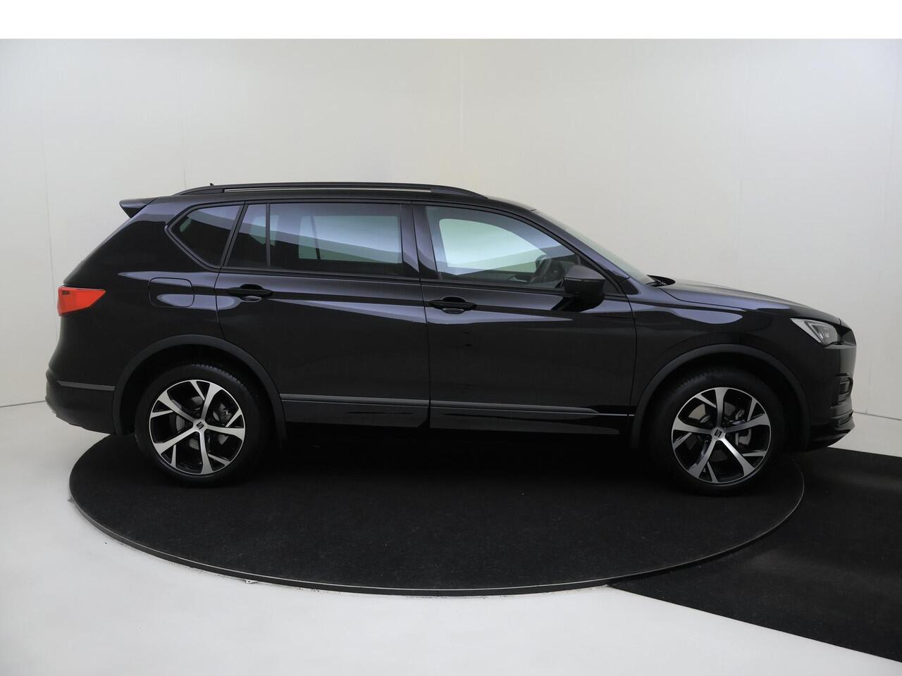 Seat Tarraco 1.4 TSI e-Hybrid PHEV FR Business | Trekhaak | Adaptieve demping | Parkeerassistent | Keyless | Stoelverwarming voor en achter | Dodehoek detectie | Achteruitrijcamera |