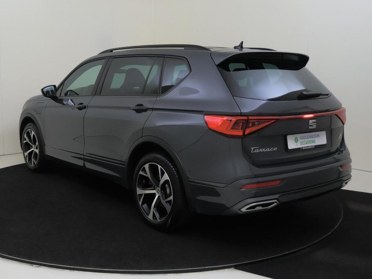 Seat Tarraco 1.4 TSI e-Hybrid PHEV FR Business | Trekhaak | Parkeerassistent | Adaptieve demping | Stoelverwarming voor en achter | Keyless | Dodehoek detectie | Achteruitrijcamera |