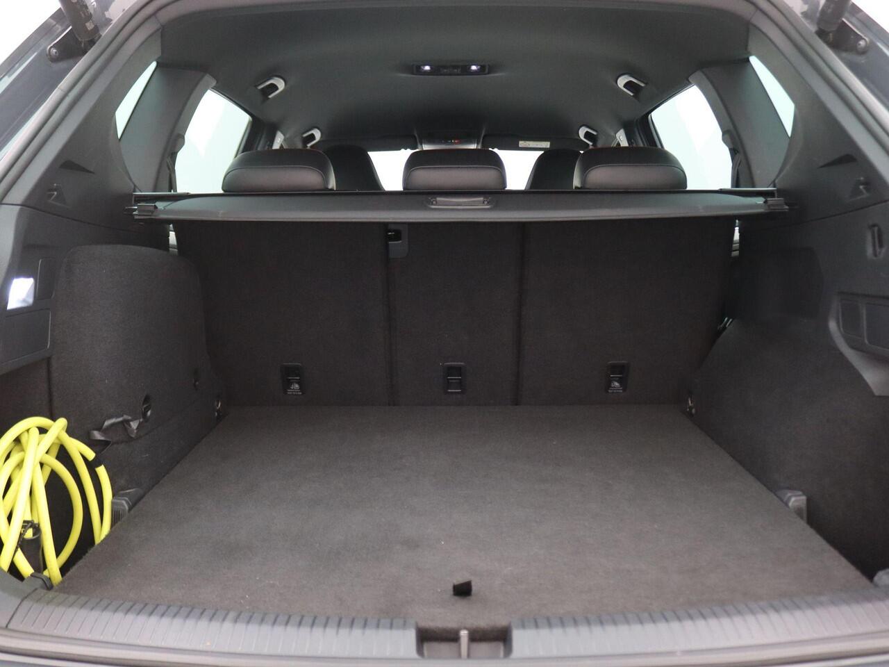 Seat Tarraco 1.4 TSI e-Hybrid PHEV FR Business 245PK DSG Achteruitrijcamera, Trekhaak, Alarm, Keyless, Stoel-Stuurverwarming, Elektr. Achterklep, Side Assist, 19" LM Velgen, Adaptieve Cruise Control