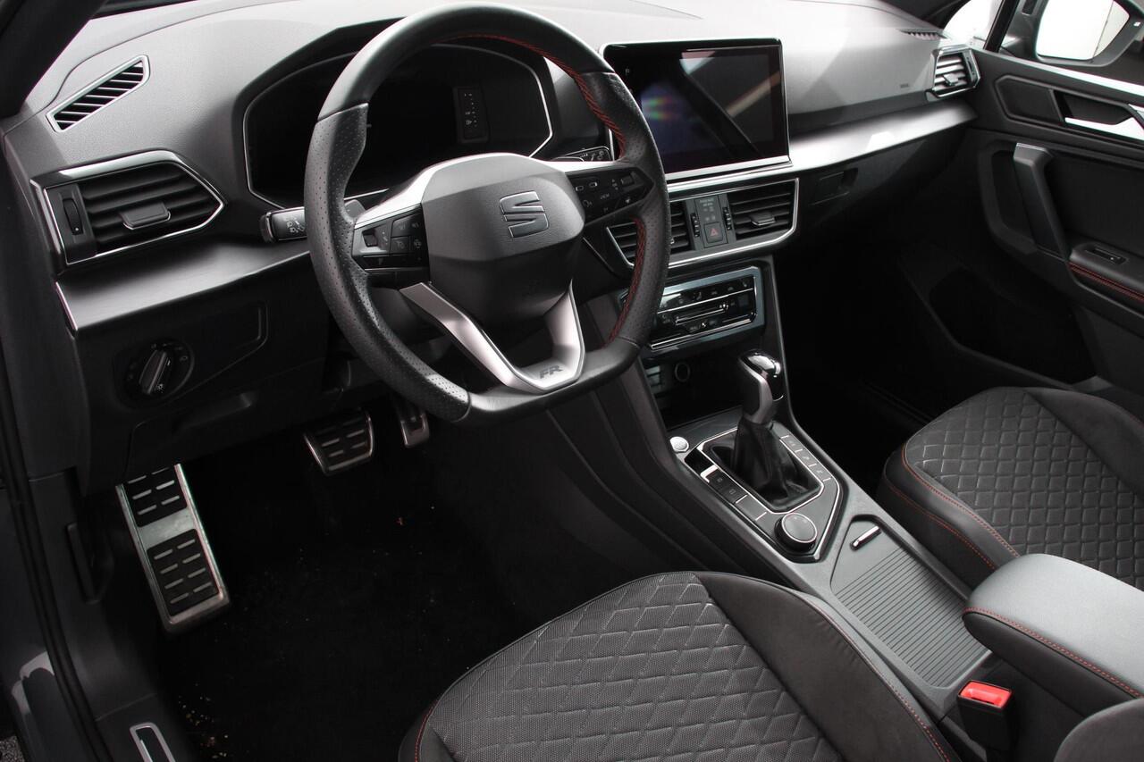 Seat Tarraco 1.5 TSI 150pk FR DSG 7p. | DEMO ! | Navigatie | Apple Carplay/Android Auto | Camera | Parkeer sensoren | Digitale Cockpit | Lichtmetalen velgen | Stoelverwarming | Stoel bestuurder electrisch verstelbaar