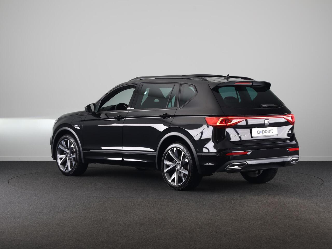 Seat Tarraco 1.4 TSI e-Hybrid PHEV FR 245 pk Automaat (DSG) | Navigatie | Panoramadak | Trekhaak (wegklapbaar) | Parkeersensoren (Park assist) | Achteruitrijcamera | Stoelverwarming v/a |