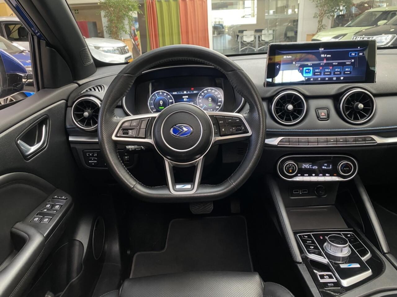 Seres 3 52kWh [ ¤449 PRIVATELEASE I 3 FASE I APPLE CARPLAY /ANDROID AUT
