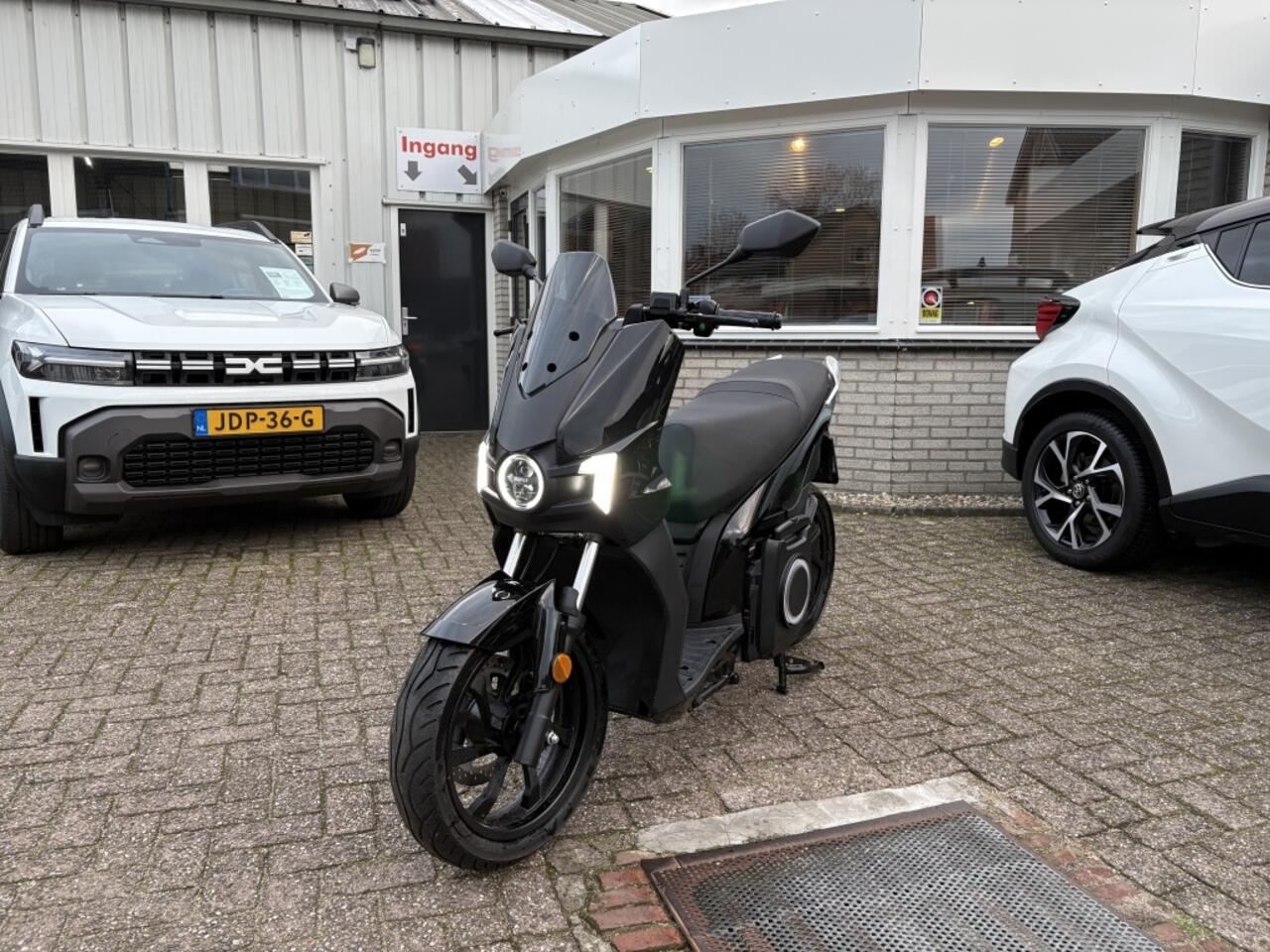 Silence 100% ELECTR. Bromscooter Silence S01 5.6 kWh EIGEN MOBIELE ACCU!!!