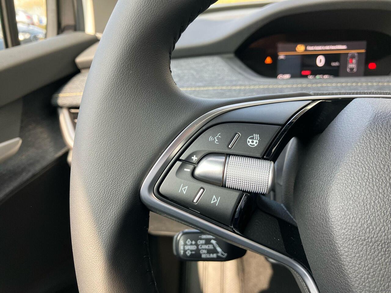 Skoda Elroq 60 Business Edition 204 PK | 20" lichtmetalen velgen | Trekhaak | Side assist | Apple Carplay & Android Auto | Adaptive cruise control |