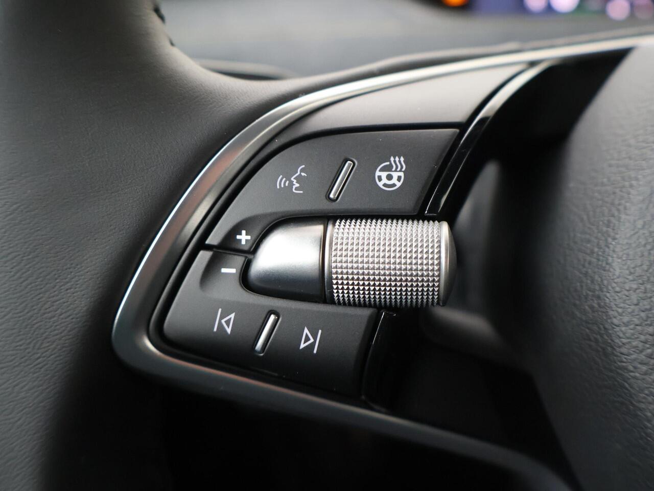 Skoda Elroq 60 Business Edition 204 PK | Trekhaak | Business Upgrade Clever | 20" lichtmetalen velgen | Navigatie |