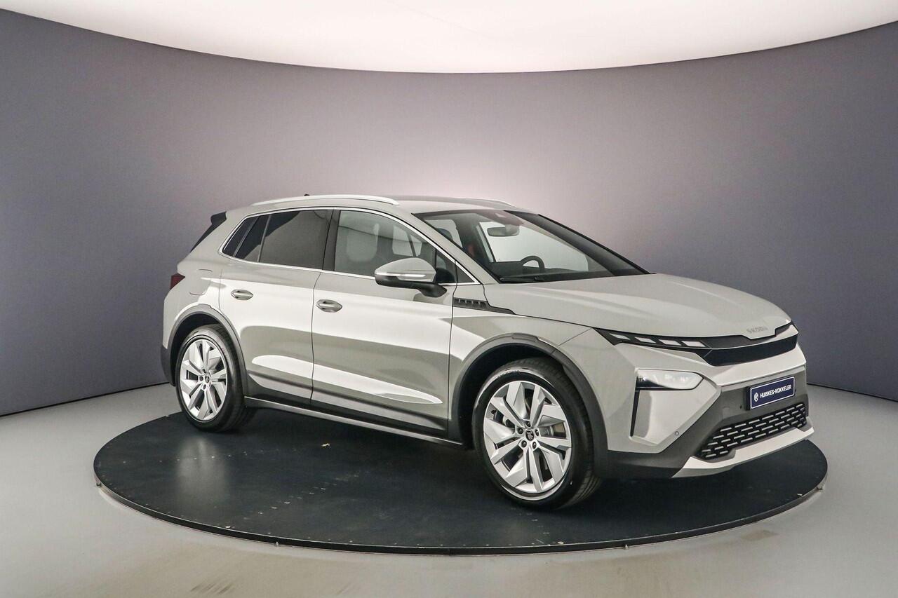 Skoda Elroq Business Edition 286pk Automaat Trekhaak, Adaptive cruise control, Stuurwiel verwarmd, Navigatie, Elektrische achterklep, Achteruitrijcamera, Stoelverwarming, LED matrix koplampen