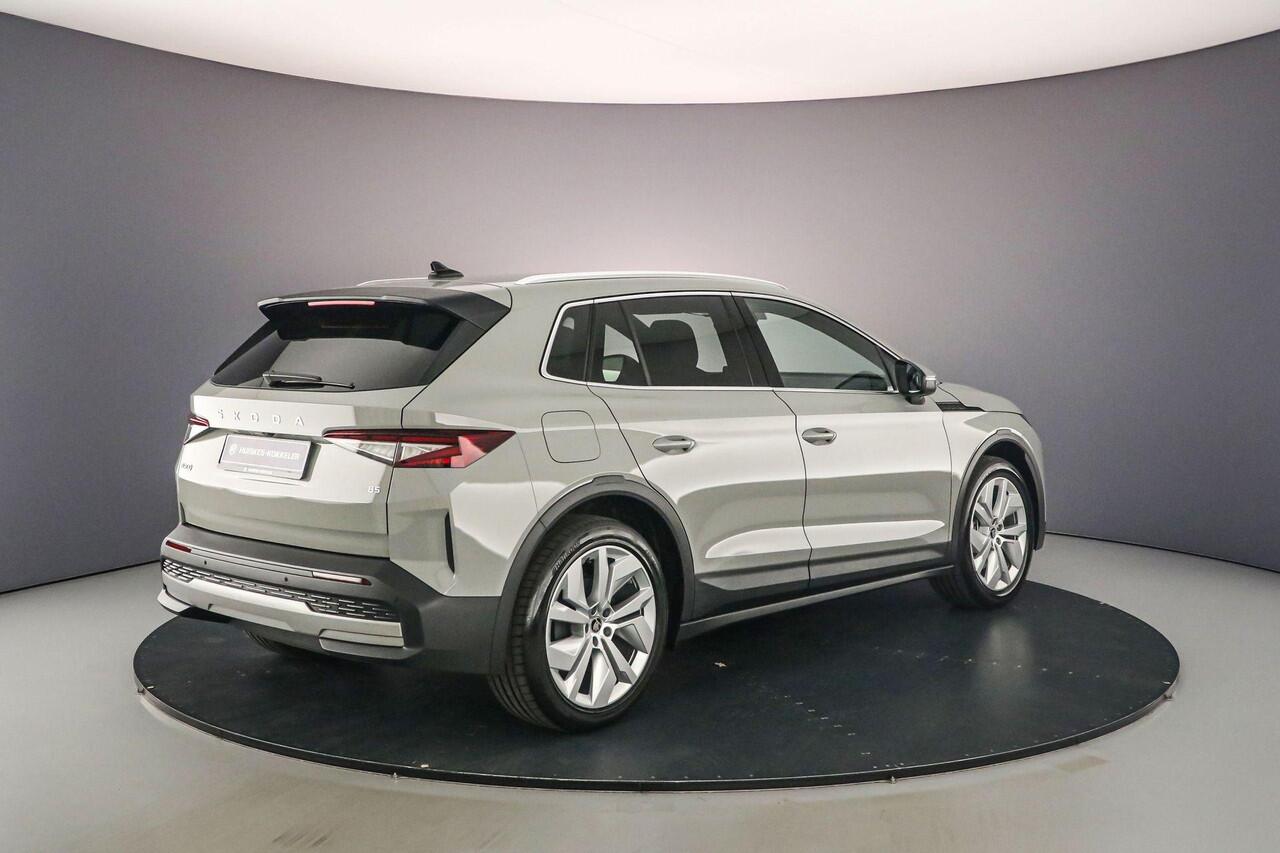 Skoda Elroq Business Edition 286pk Automaat Trekhaak, Adaptive cruise control, Stuurwiel verwarmd, Navigatie, Elektrische achterklep, Achteruitrijcamera, Stoelverwarming, LED matrix koplampen