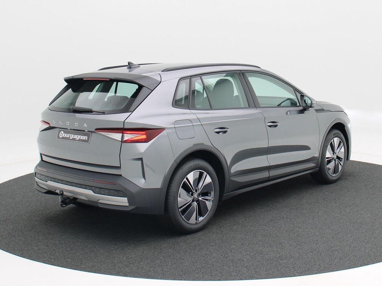 Skoda Elroq Selection 50 | 170PK | Trekhaak | Achteruitrijcamera | Cruise control | Apple carplay / Android auto