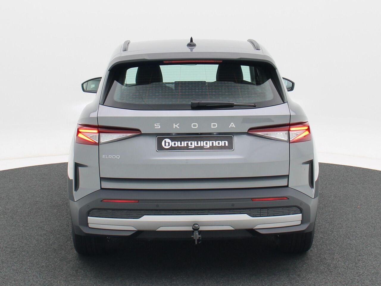 Skoda Elroq Selection 50 | 170PK | Trekhaak | Achteruitrijcamera | Cruise control | Apple carplay / Android auto