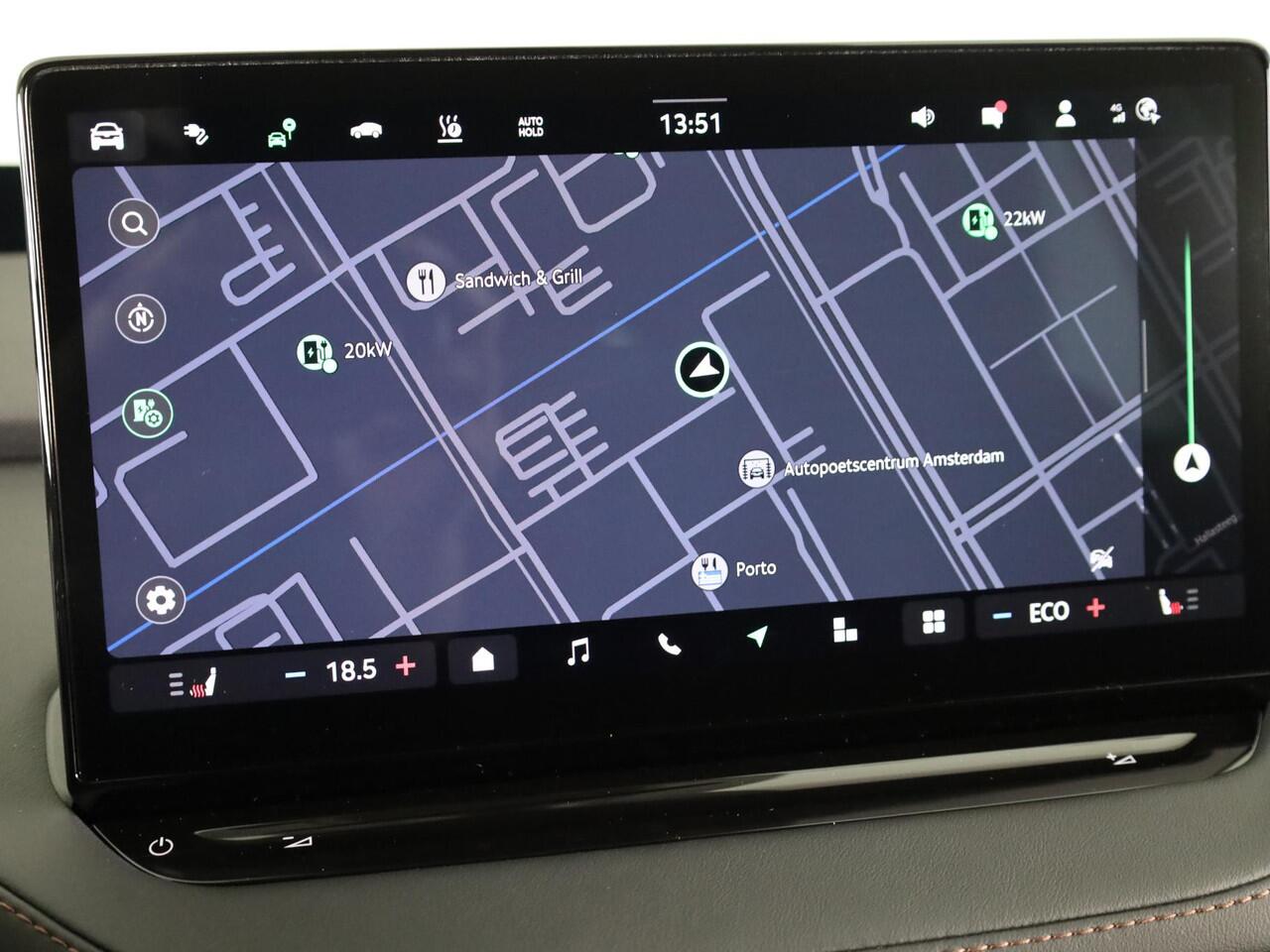 Skoda Elroq 85 Business Edition 286pk | Leder | Head Up | Elek. stoel | 21 inch | 360 camera | Adaptive Cruise | Blind Spot