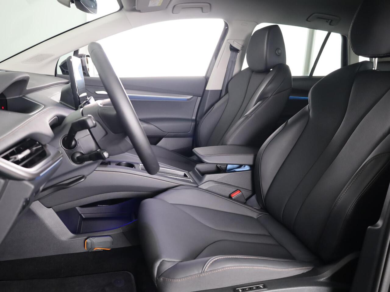 Skoda Elroq 85 Business Edition 286pk | Leder | Head Up | Elek. stoel | 21 inch | 360 camera | Adaptive Cruise | Blind Spot