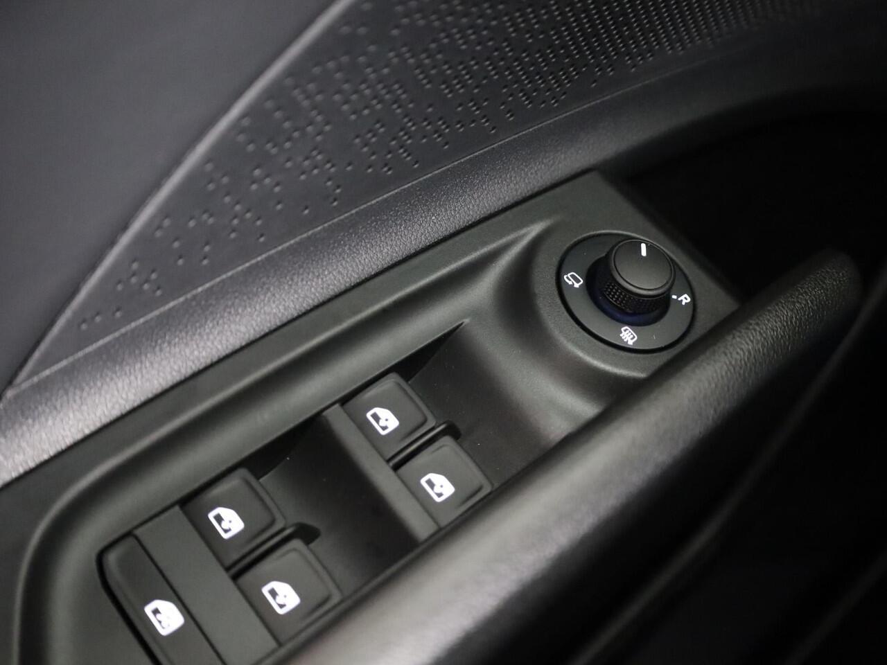 Skoda Elroq 60 Sportline 204pk | Adaptive Cruise Control | 20 inch | Blind Spot | Stoelverwarming