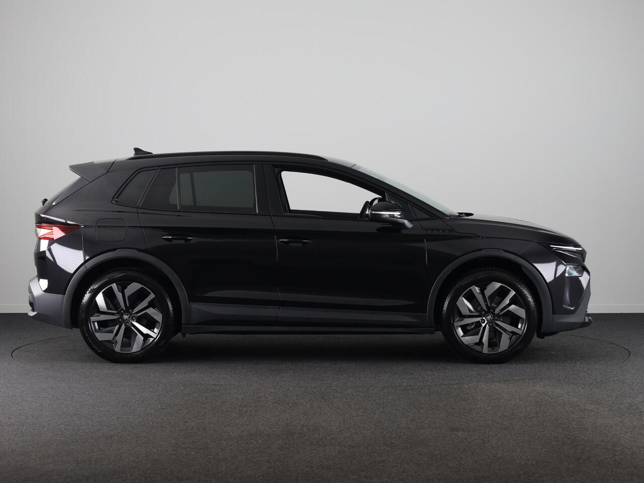 Skoda Elroq 60 Sportline 204pk | Adaptive Cruise Control | 20 inch | Blind Spot | Stoelverwarming