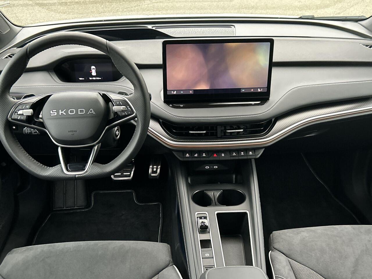 Skoda Elroq 60 Sportline Edition "RS" | Business Upgrade Advanced Pakket | Winterpakket | RS bumperpakket | 21 Inch RS wielen!