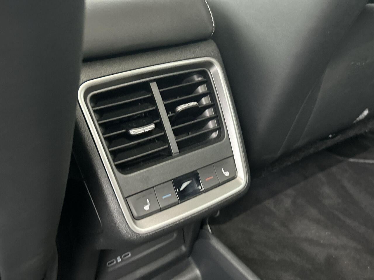 Skoda Elroq 60 Sportline Edition "RS" | Business Upgrade Advanced Pakket | Winterpakket | RS bumperpakket | 21 Inch RS wielen!