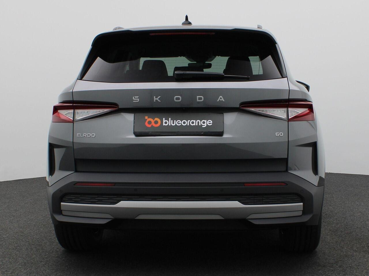 Skoda Elroq 60 Business Edition 204PK Aut Warmtepomp, Keyless, Alarm, Stoel-Stuurverwarming, Achteruitrijcamera, Adaptieve Cruise Controle, Side Assist, 19" LM Velgen